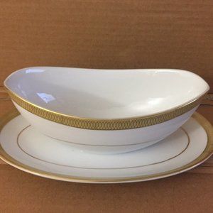 Mikasa 8303 Bristol pattern fine china jyoto Gravy Boat